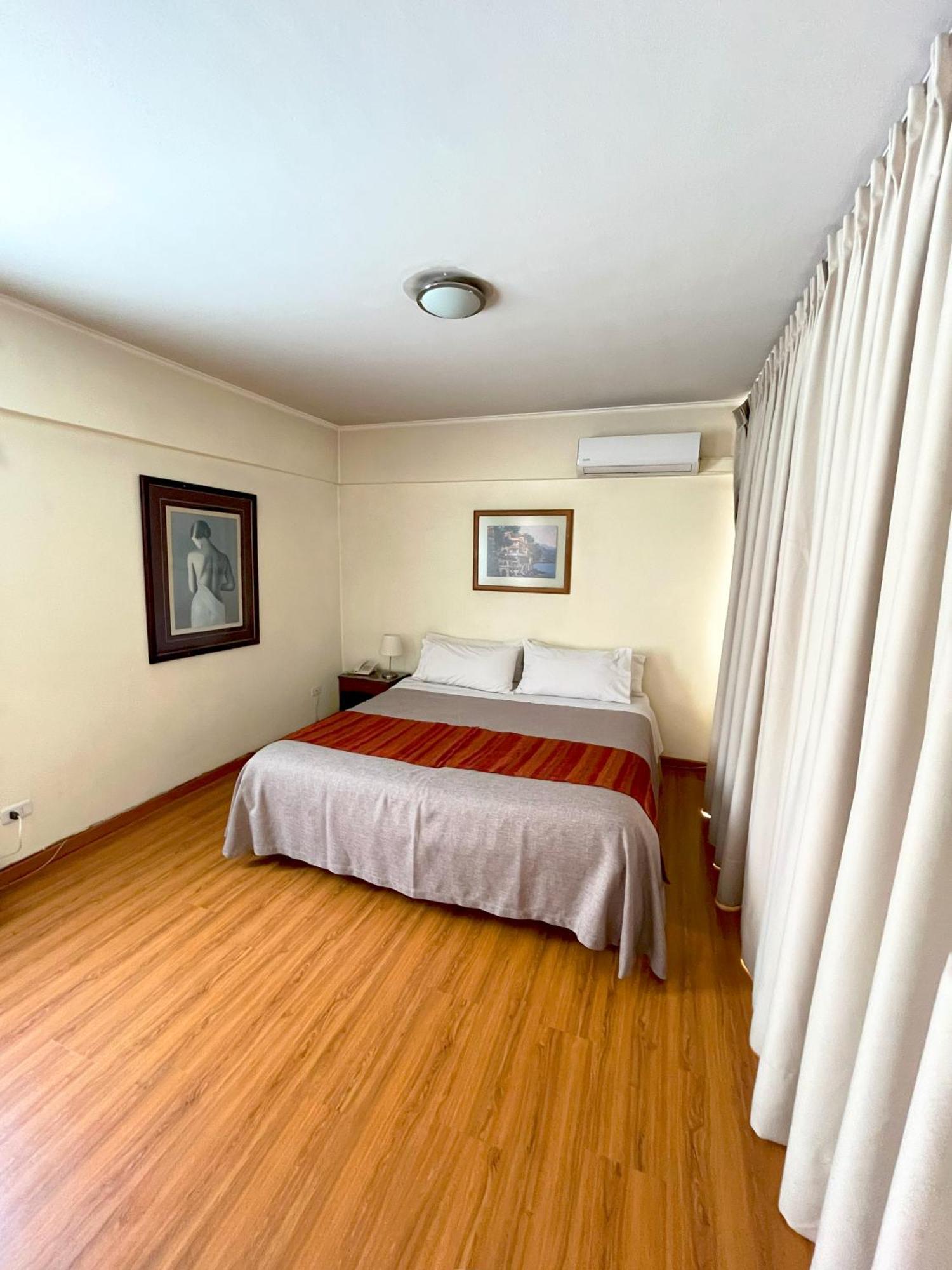 Hotel Dacarlo Santiago Eksteriør bilde